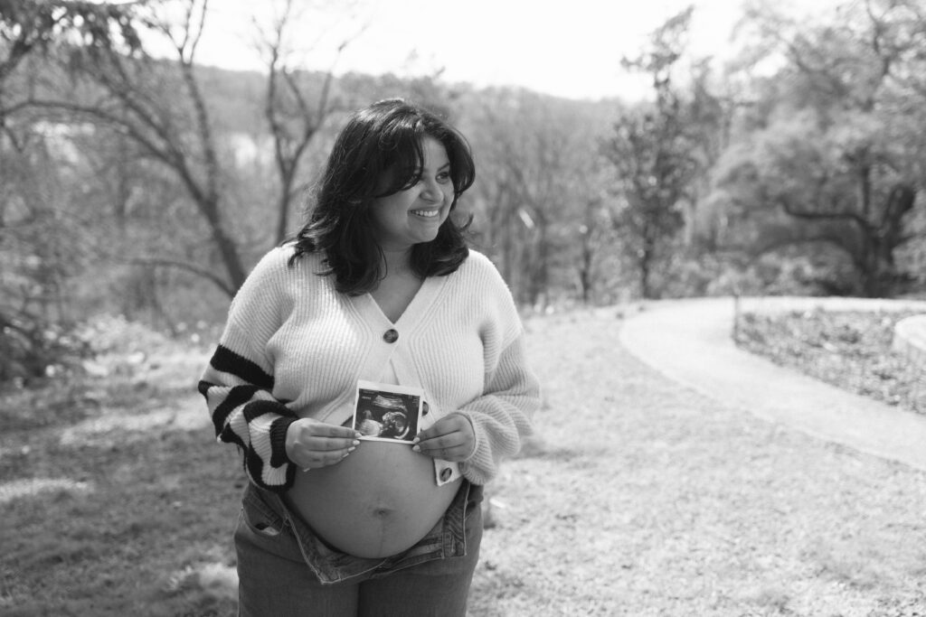 RVA Maternity Photographer