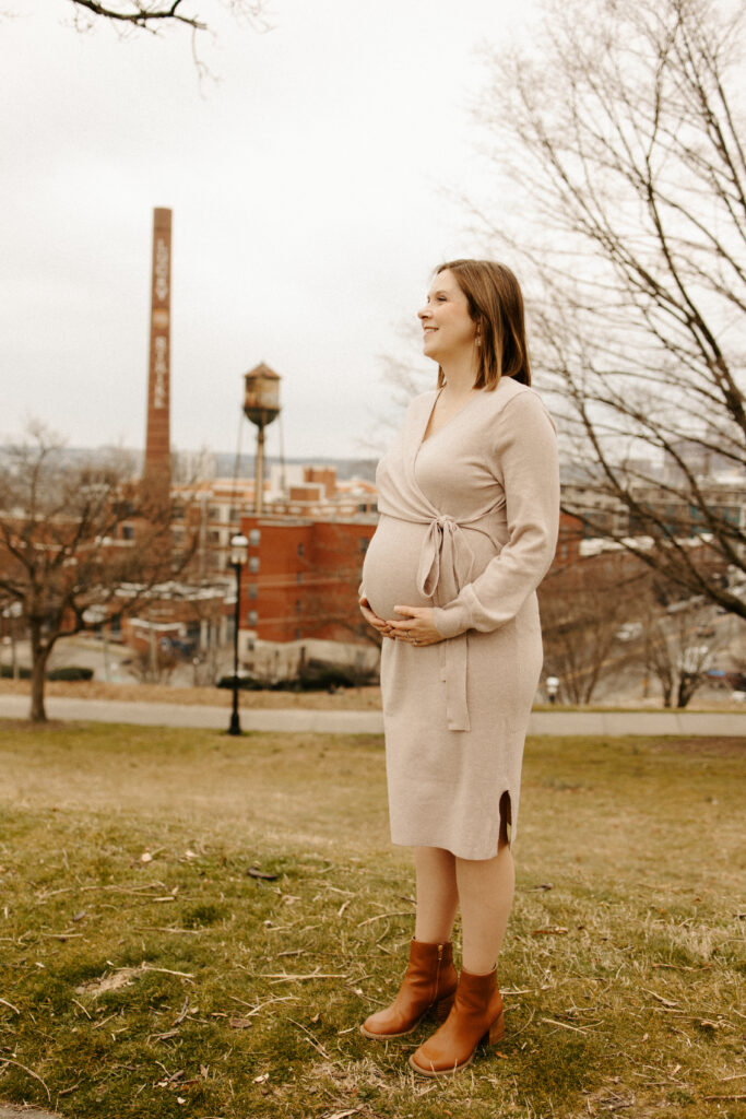 Libby Hill Park Maternity Photo Session