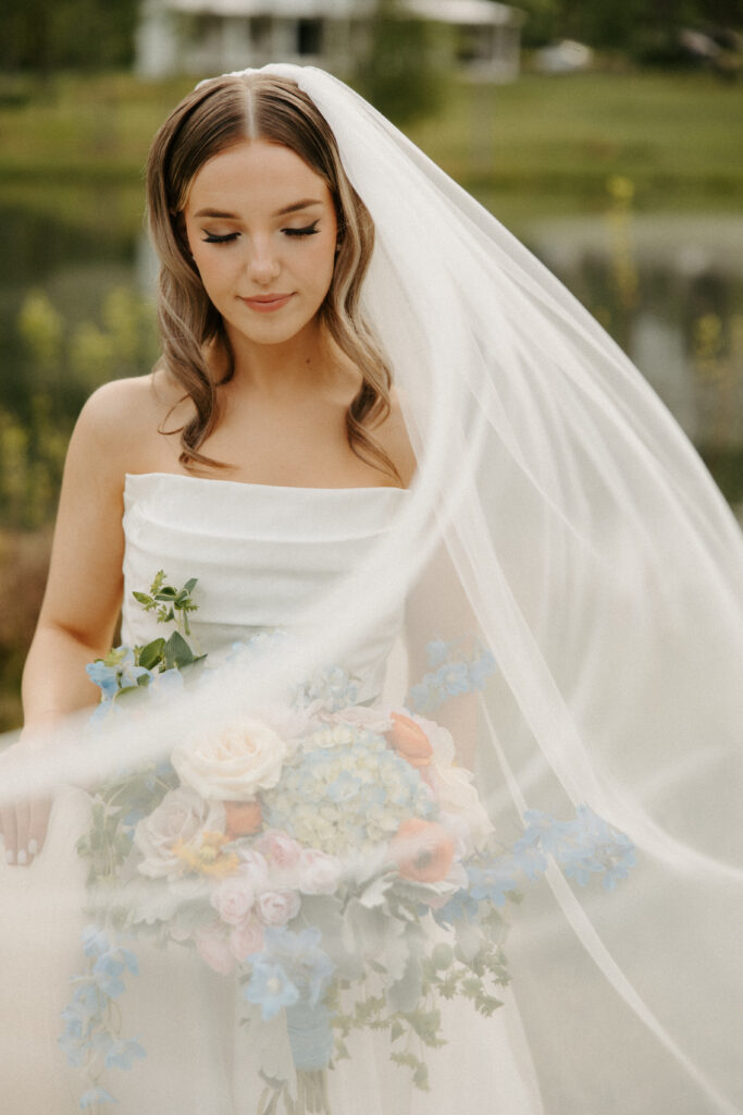 Bridal Portraits at Avonlea Farms