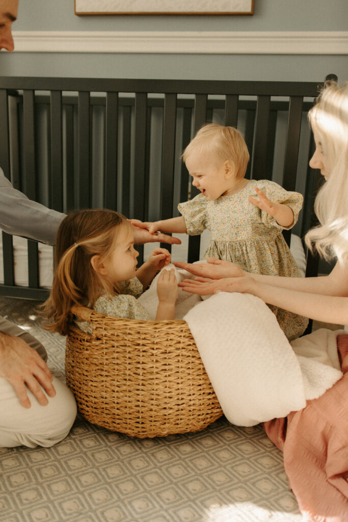 First birthday photoshoot ideas with parents