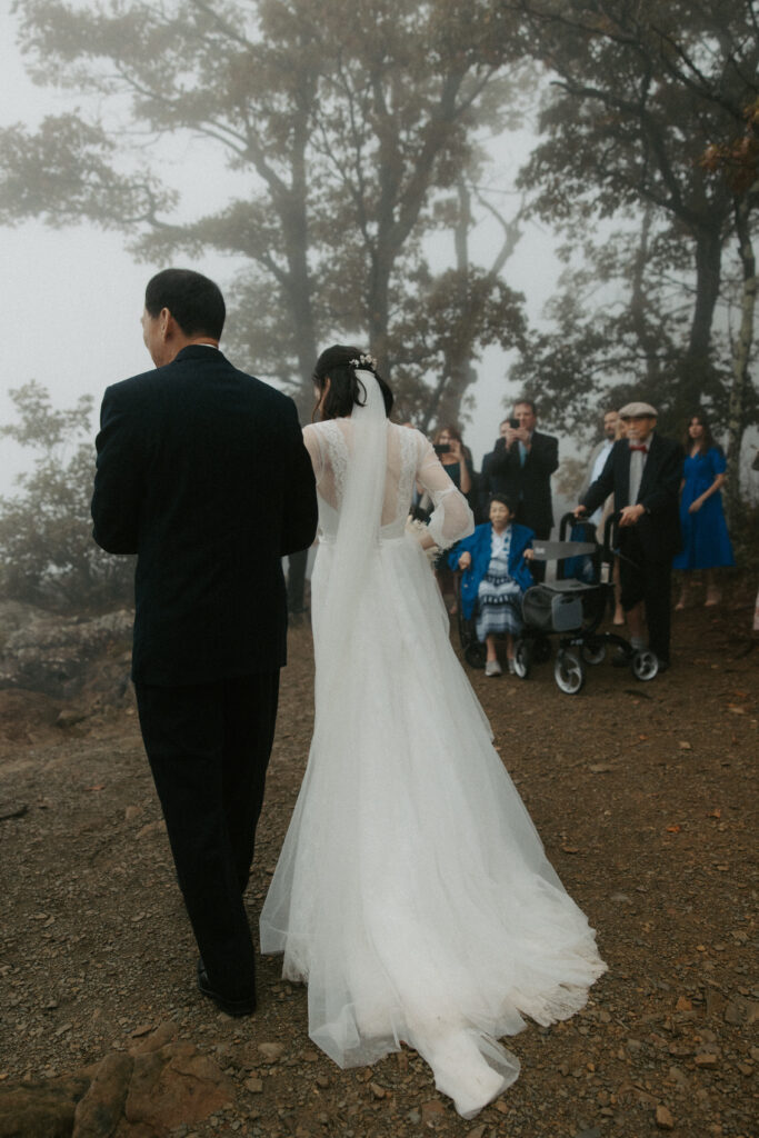 How to get married at Ravens Roost Overlook