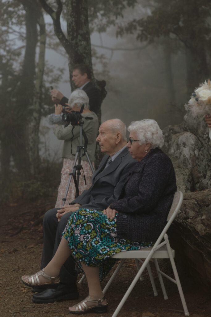 How to get married at Ravens Roost Overlook