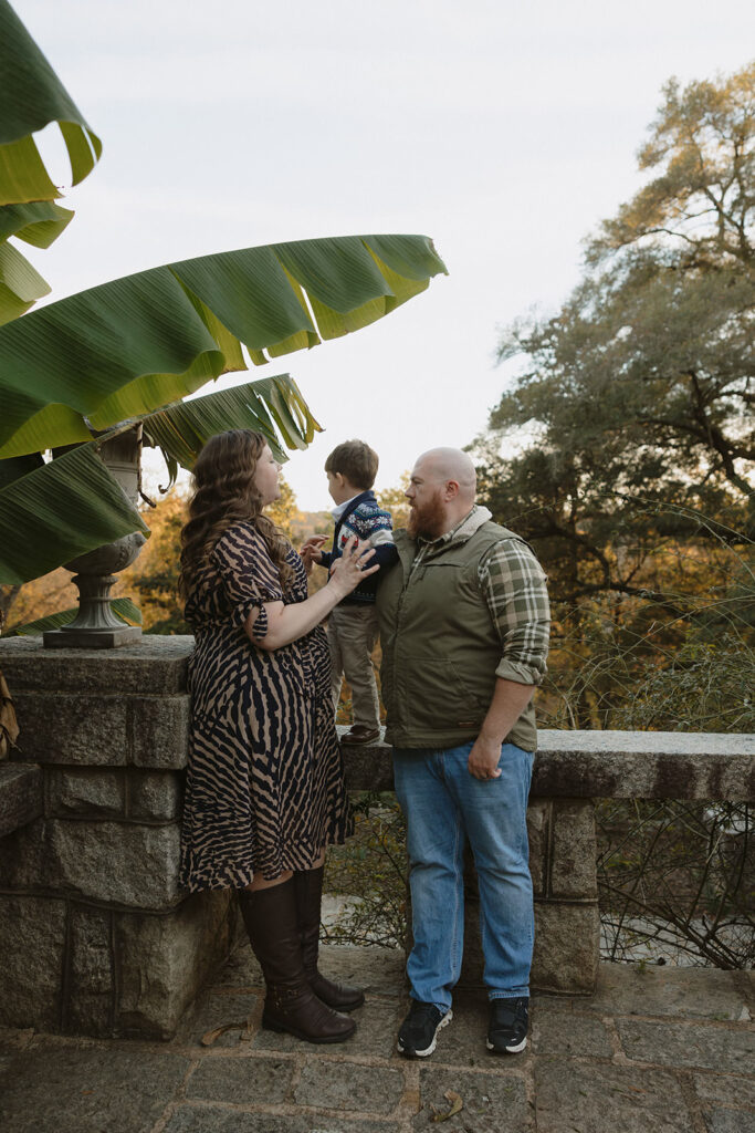 Family photos at Maymont Park