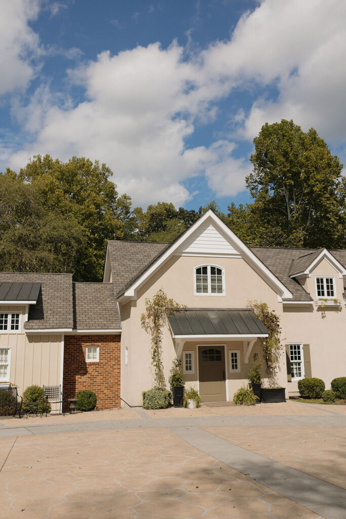 The Mill At Fine Creek Wedding Photos