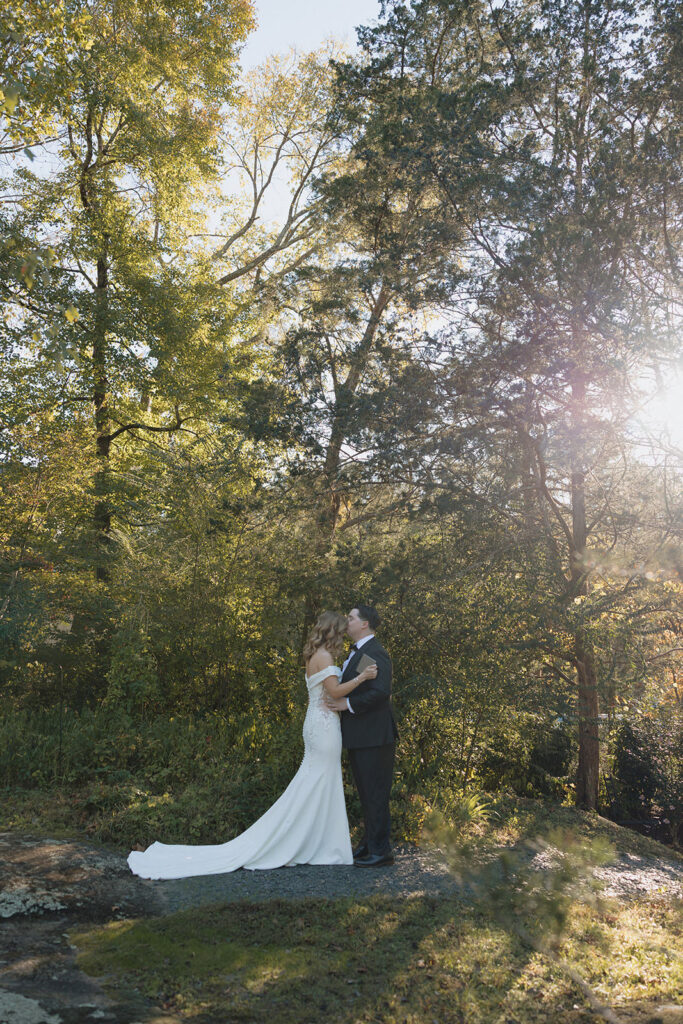 Fall wedding at The Mill At Fine Creek. A Powhatan VA wedding venue