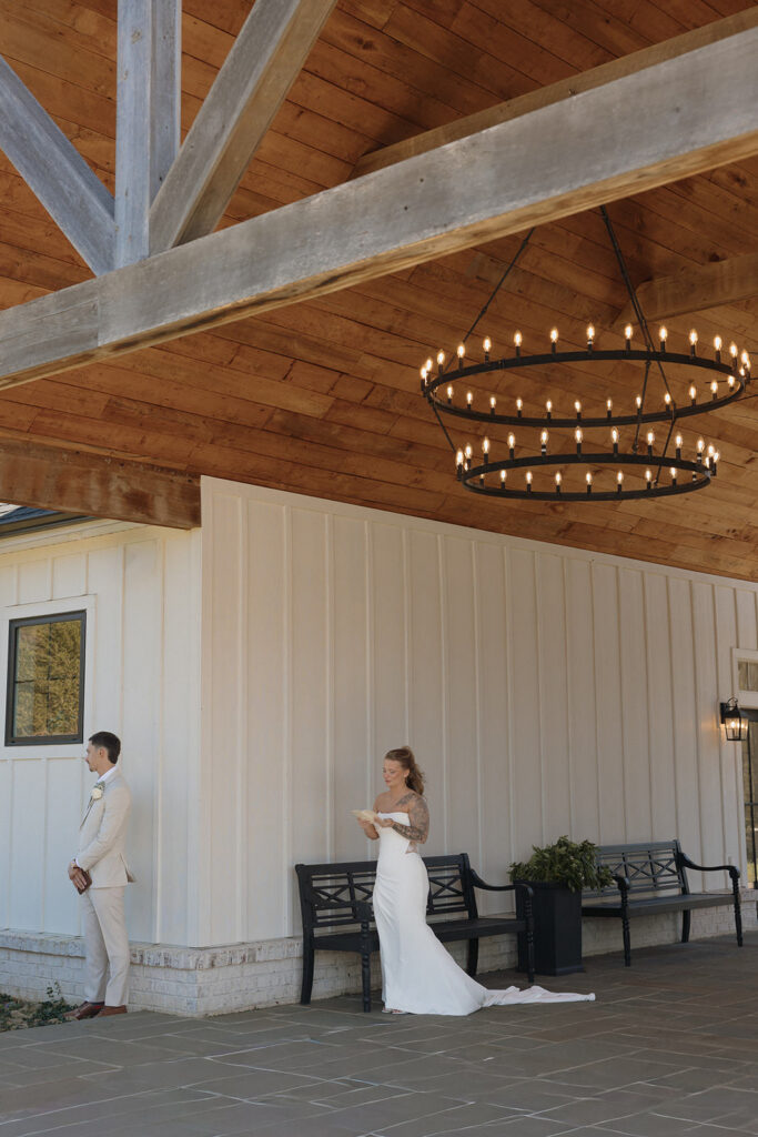 cedar oaks farm wedding photographed by a Richmond VA Wedding Photographer